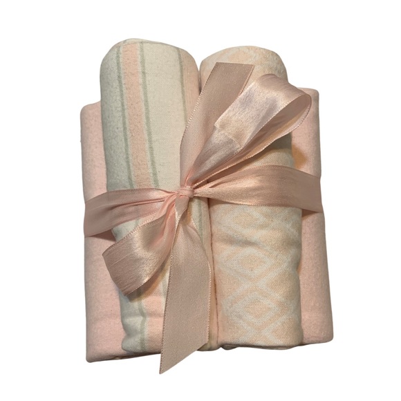 PINK+WHITE BABY RECEIVING BLANKETS!!! - Picture 1 of 3